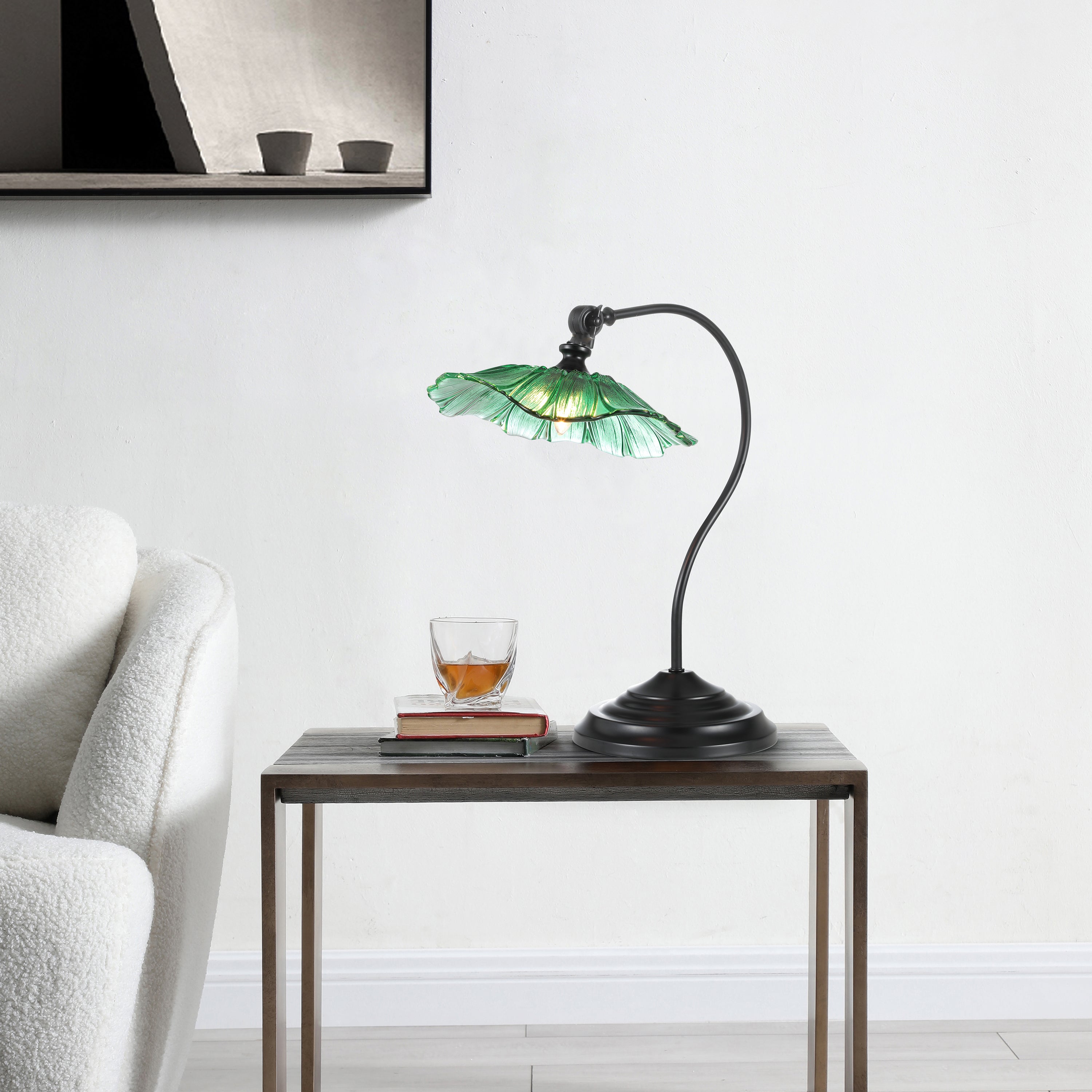 Flower Petals Green Glass Shade Traditional Desk Lamp Black Base